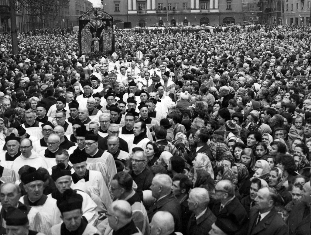 foto-3-procesja-1970.jpg